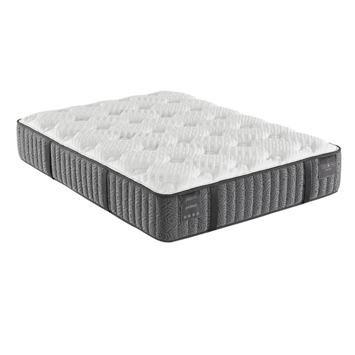 Signature Hybrid Plush Mattress Signature Hybrid Plush Mattress - Image 1